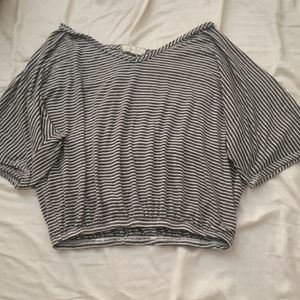 Fitted Waist Loose Bust Top Size Small